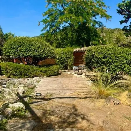 Lit King Size Vue Jardin