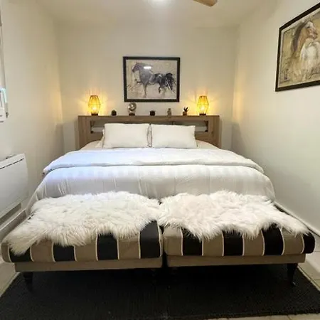 شقة Lit King Size Vue Jardin *